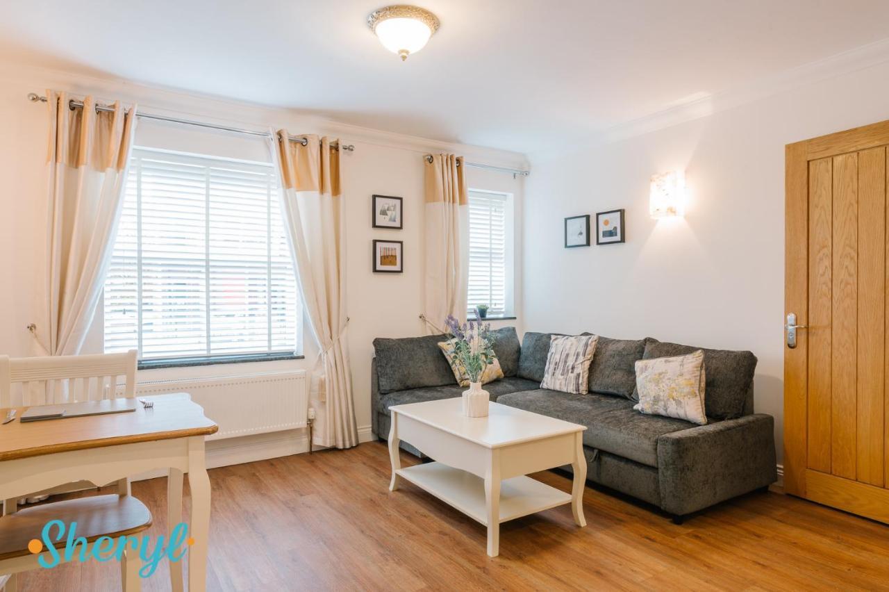 The Flat 2 By Sheryl - Stone Throw To Northampton Gen Hosp & Town Centre Daire Dış mekan fotoğraf