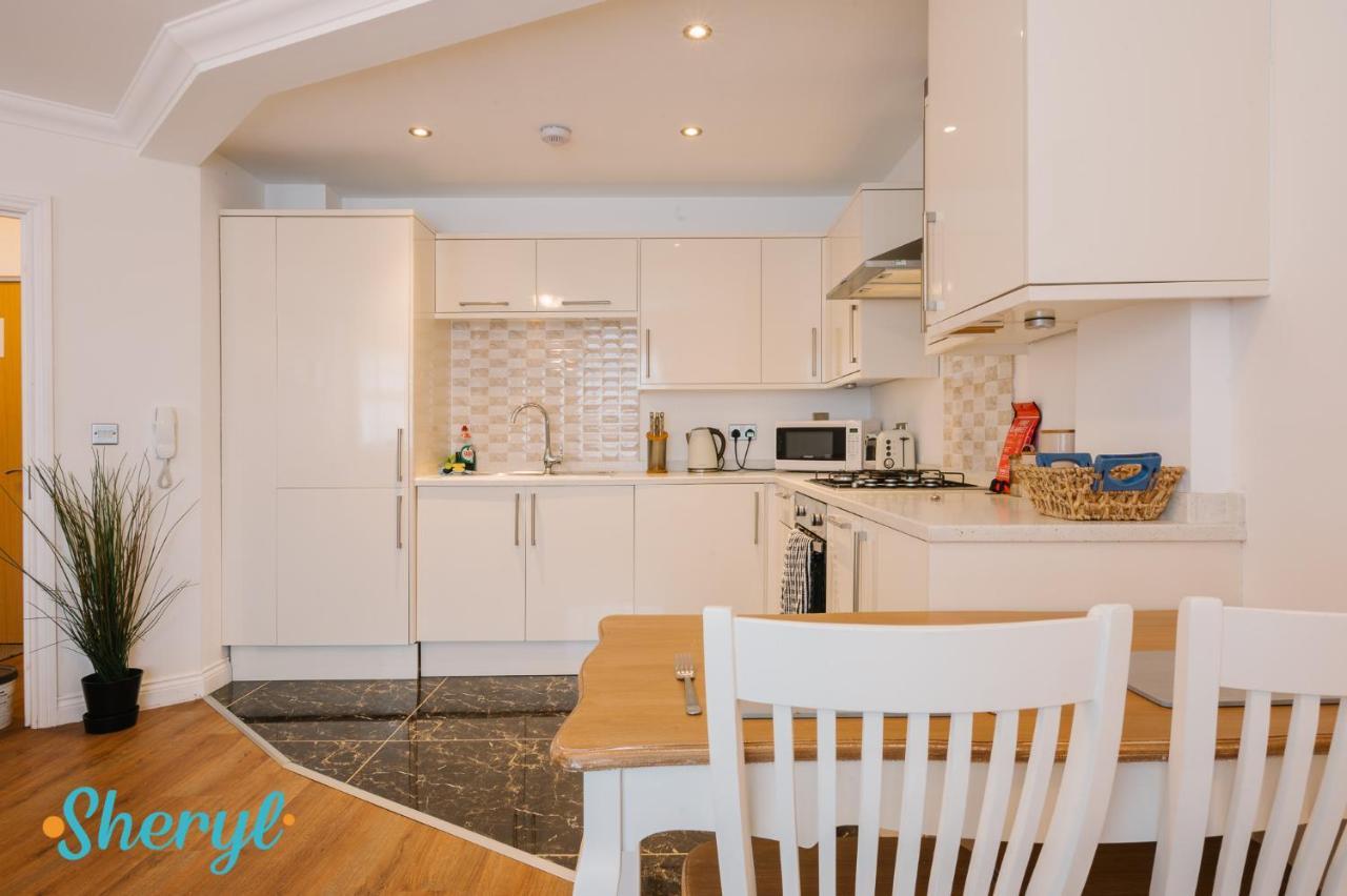 The Flat 2 By Sheryl - Stone Throw To Northampton Gen Hosp & Town Centre Daire Dış mekan fotoğraf